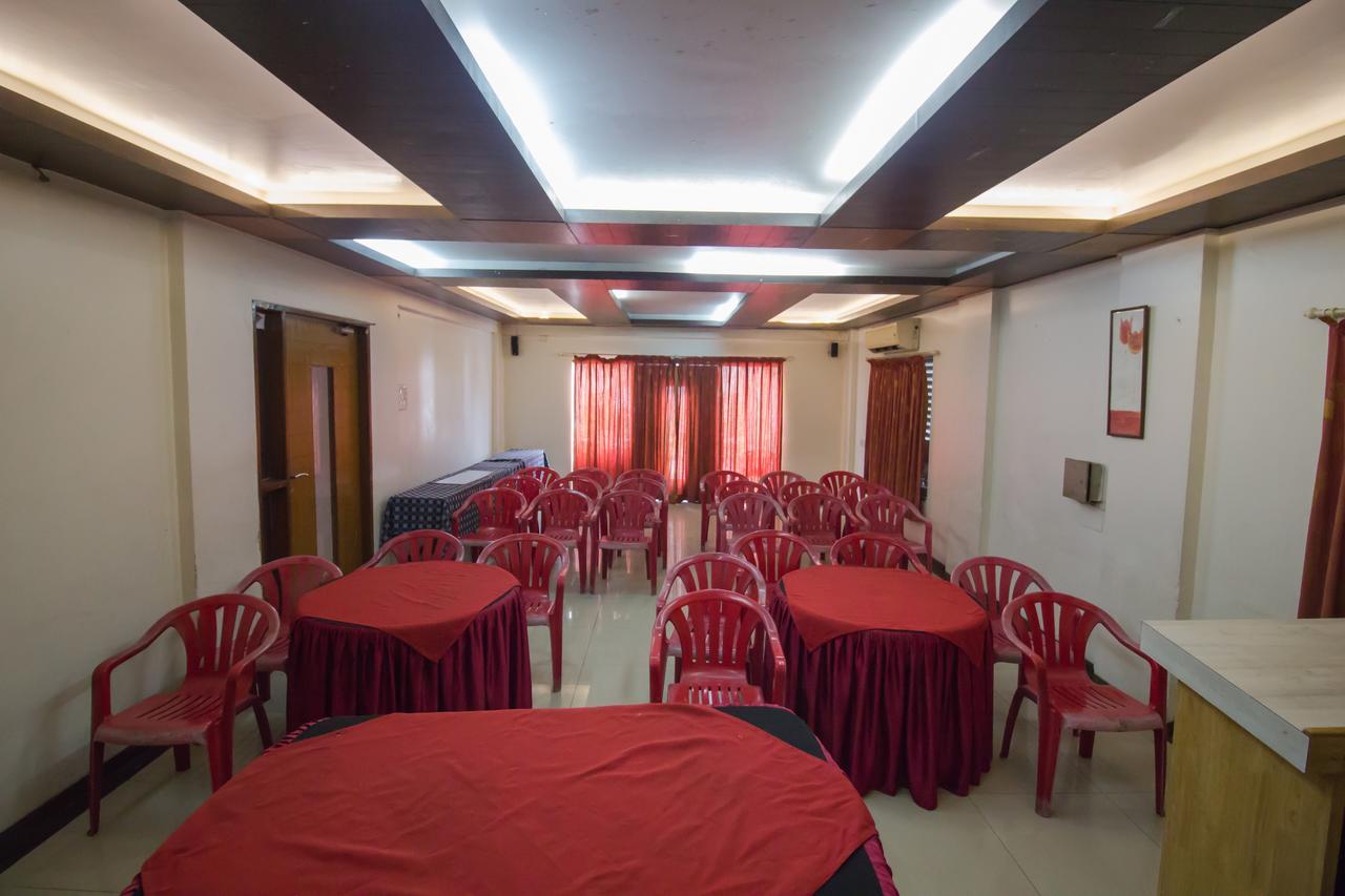 ホテルOyo 24197 Saptaruchi Pimpri-Chinchwad エクステリア 写真