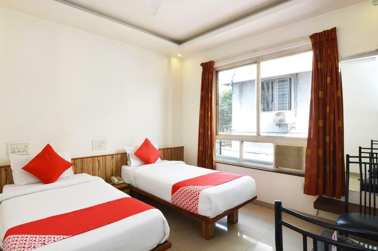 ホテルOyo 24197 Saptaruchi Pimpri-Chinchwad エクステリア 写真